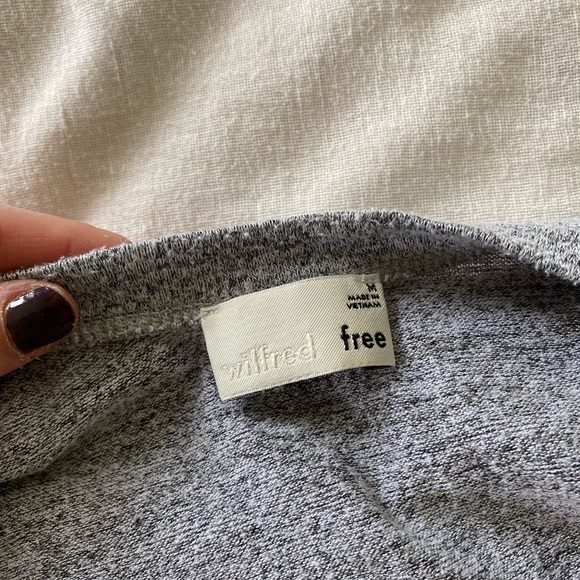 Aritzia Romper - Picture 3 of 3